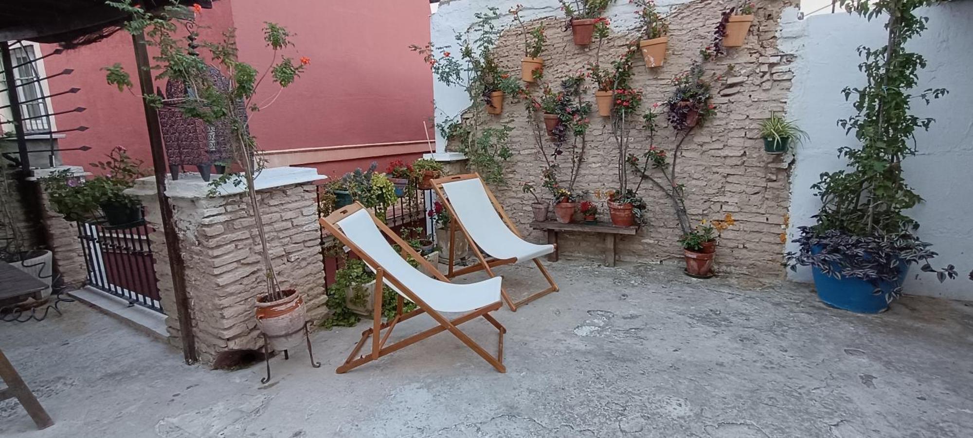 Suite Dona Ines Barrio Santacruz เซบีญา ภายนอก รูปภาพ